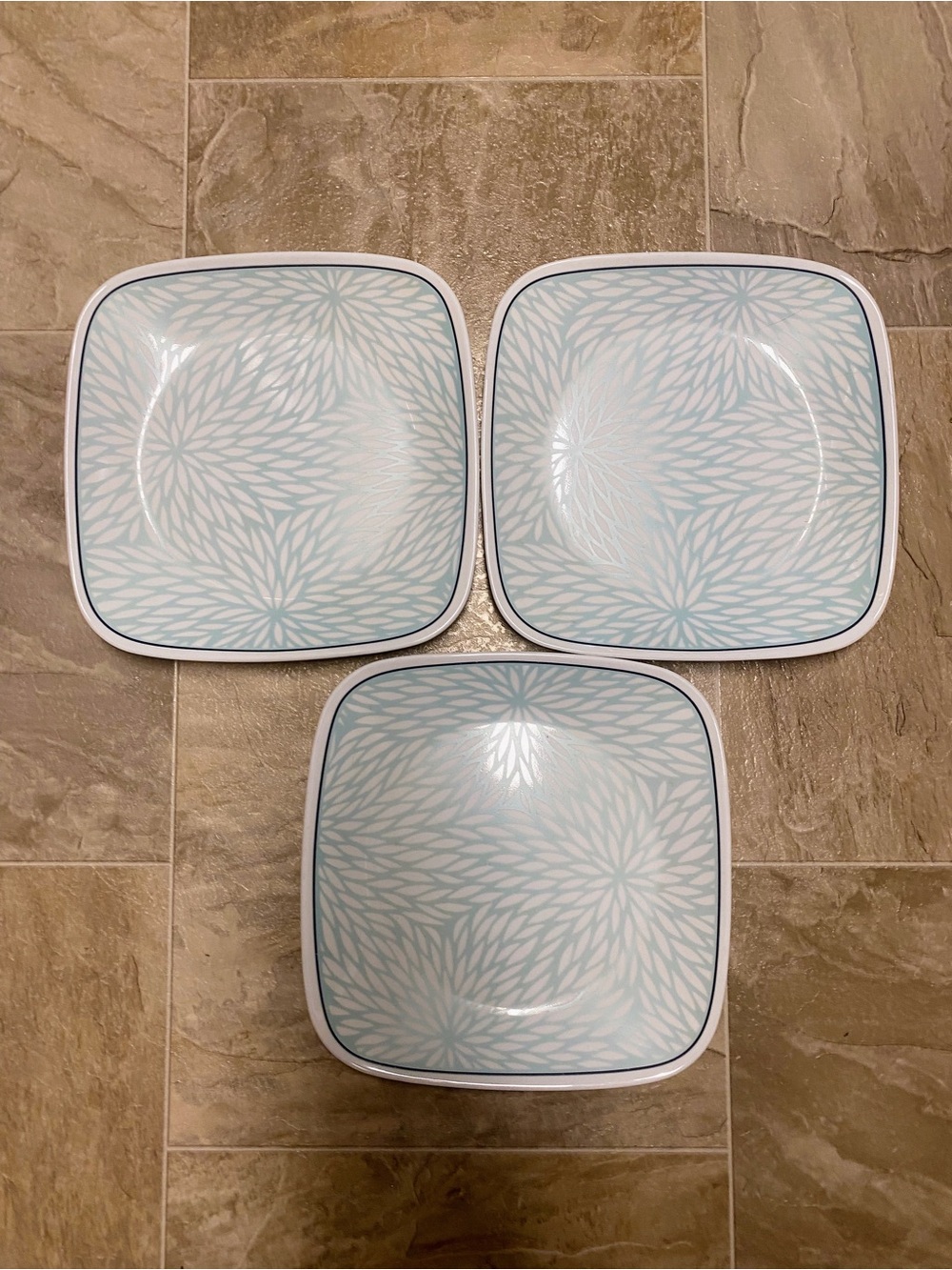 Corelle Dahlia Square Luncheon Plates Set of 3